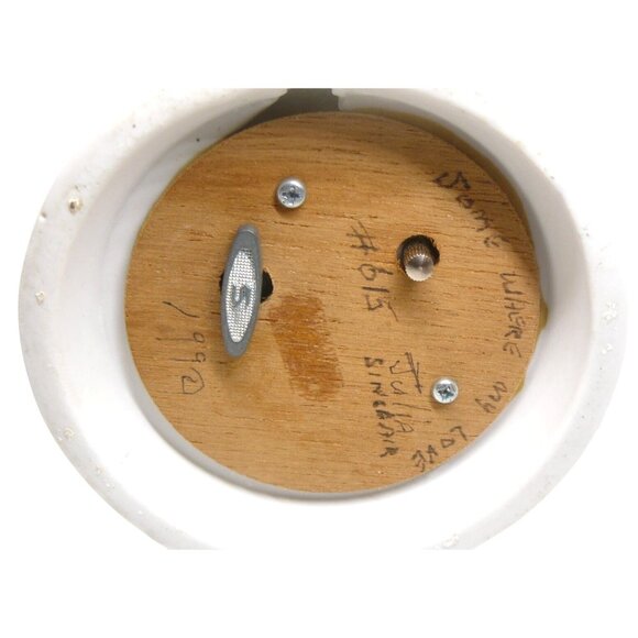 Porcelain Music Box with White Doves on Branch Hand-Painted "Lara's Theme" Vtg - Picture 5 of 5